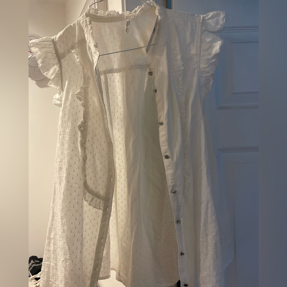 Classy white button down - Anthropologie Feather Bone New with Tags